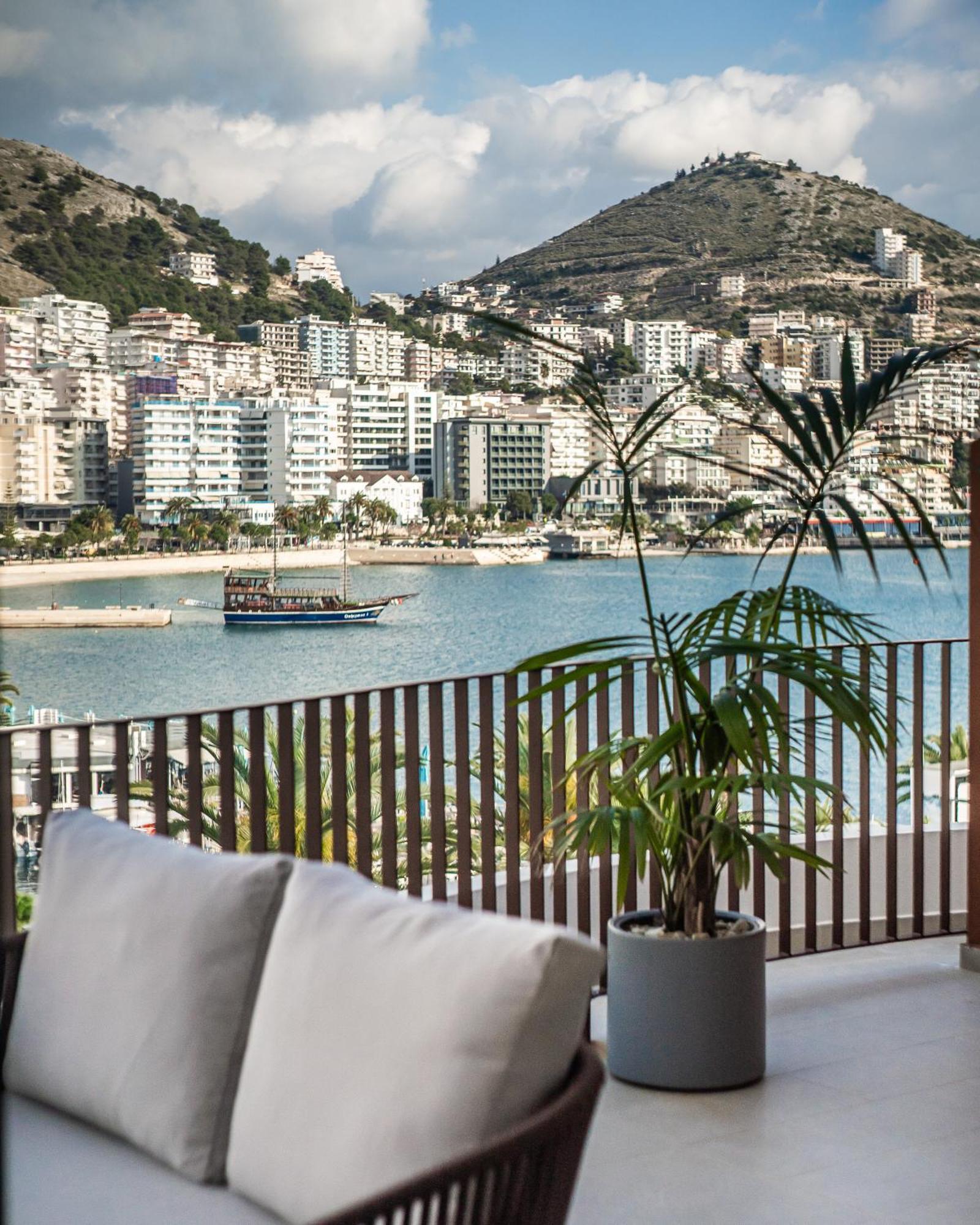Hotel Vale Sarandë 外观 照片
