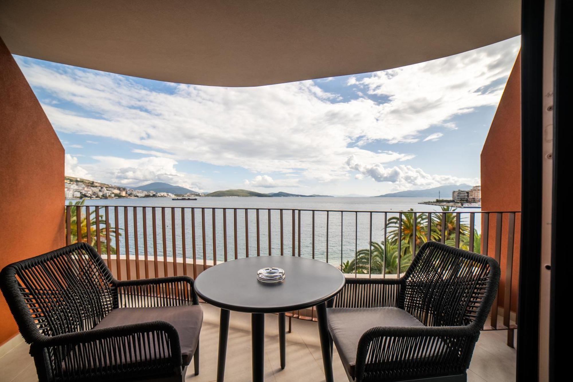 Hotel Vale Sarandë 外观 照片